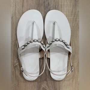 Stuart Weitzman Pearl Leather T-Strap Slingback Sandal